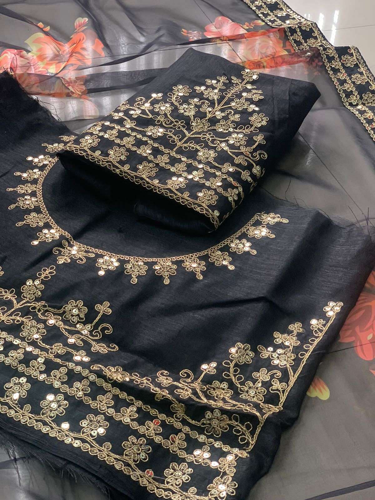 Kelly Floral Print Organza Saree with Lace Border