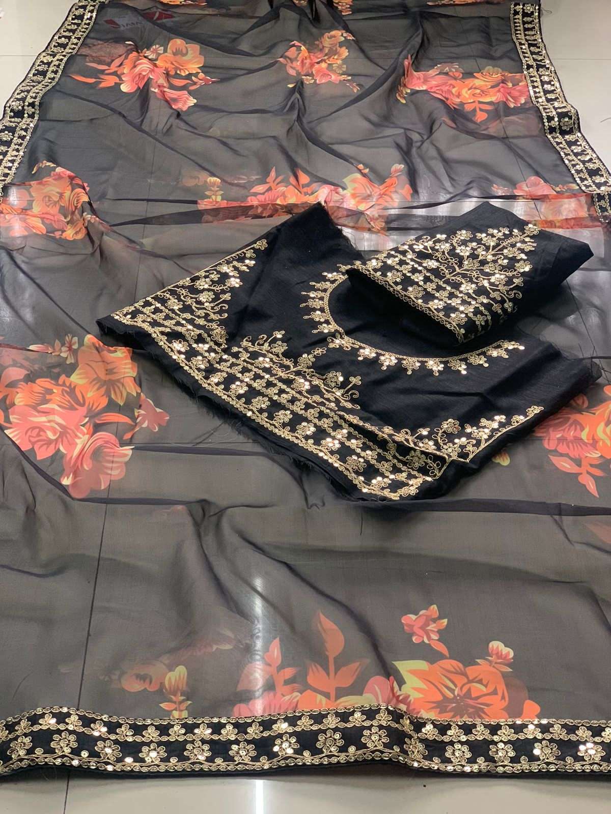 Kelly Floral Print Organza Saree with Lace Border