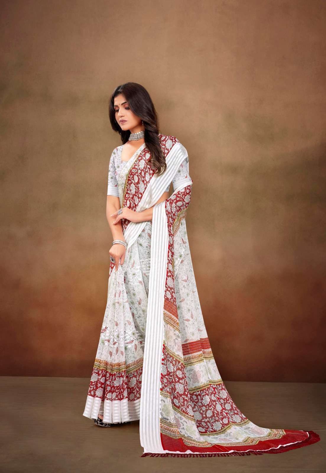 Georgette Printed Synthetic Saree, 6.3 m (with blouse piece), Size: 6.30 at  Rs 305/piece in Surat