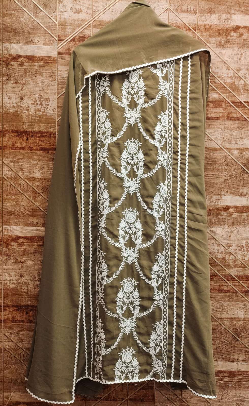 saachi designer faux georgette non catalog suit 