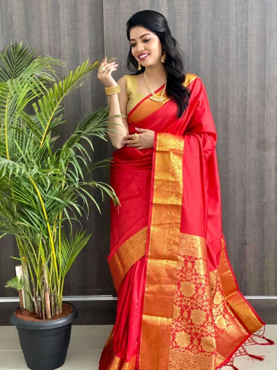 Silk Saree Kuchu, Saree Tassel, Saree Pallu Design at Rs 500/dozen in  Bengaluru