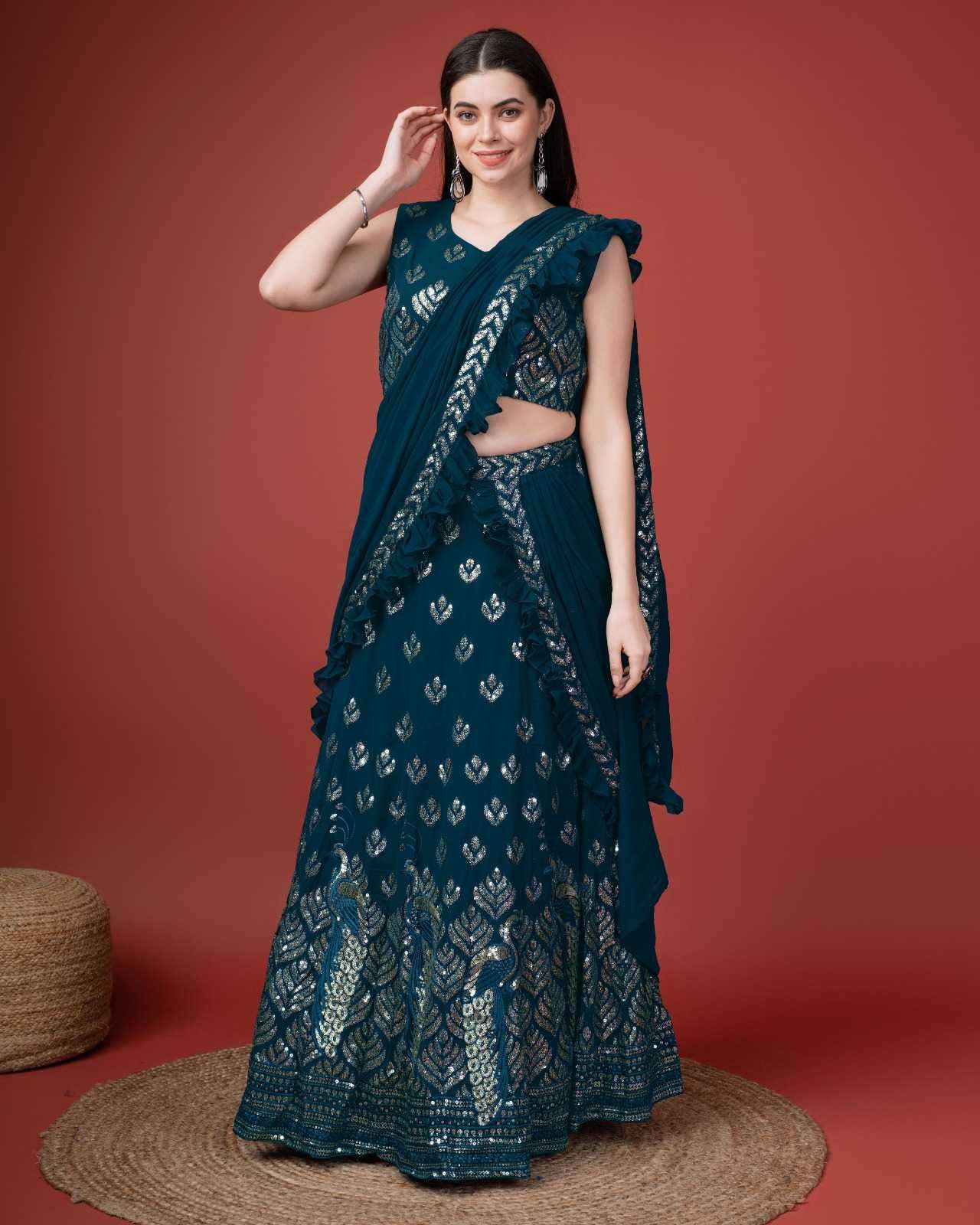 Pin by Pretty076 World on Indian beauty | Bollywood designer sarees, Designer  lehenga choli, Bollywood sarees online