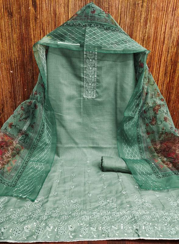 Wholesale Non-Catalogue Suits - Premium Quality Dress Materials in Bulk 