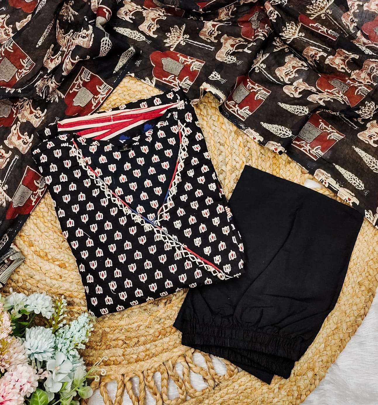 Featuring beautiful Heavy Suit Set which is beautifully decorated with intricate hand embroidery