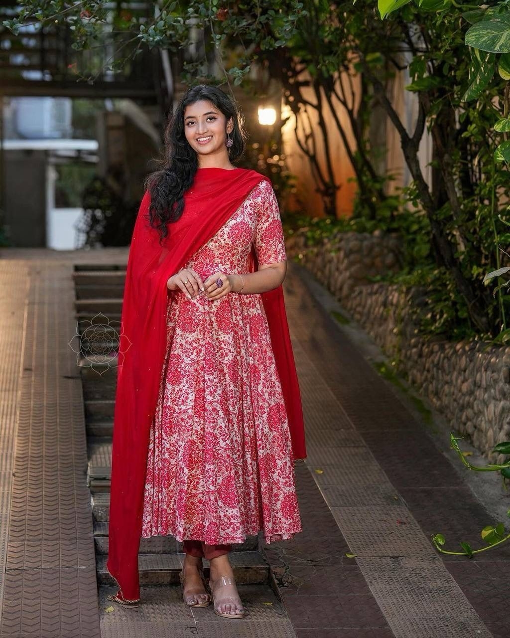 Flower power flower print Grorgett with mirror work dupatta with lace