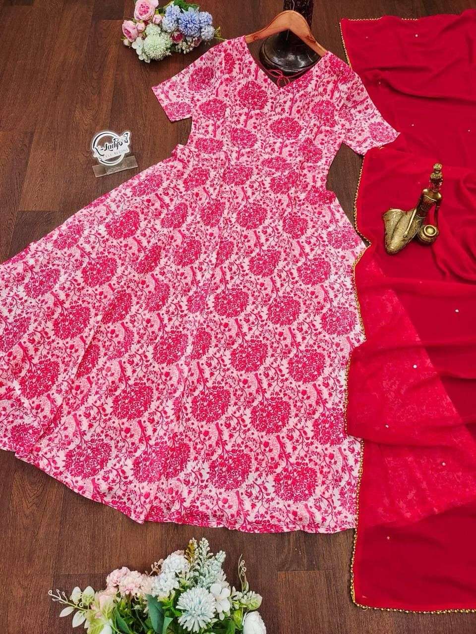Flower power flower print Grorgett with mirror work dupatta with lace