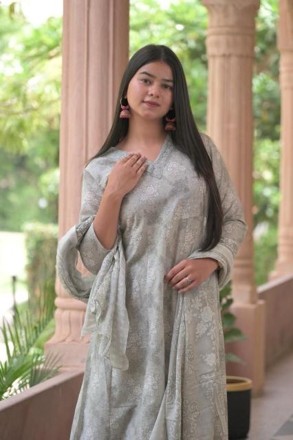 heritage anarkali Cotton Print wholesale suit