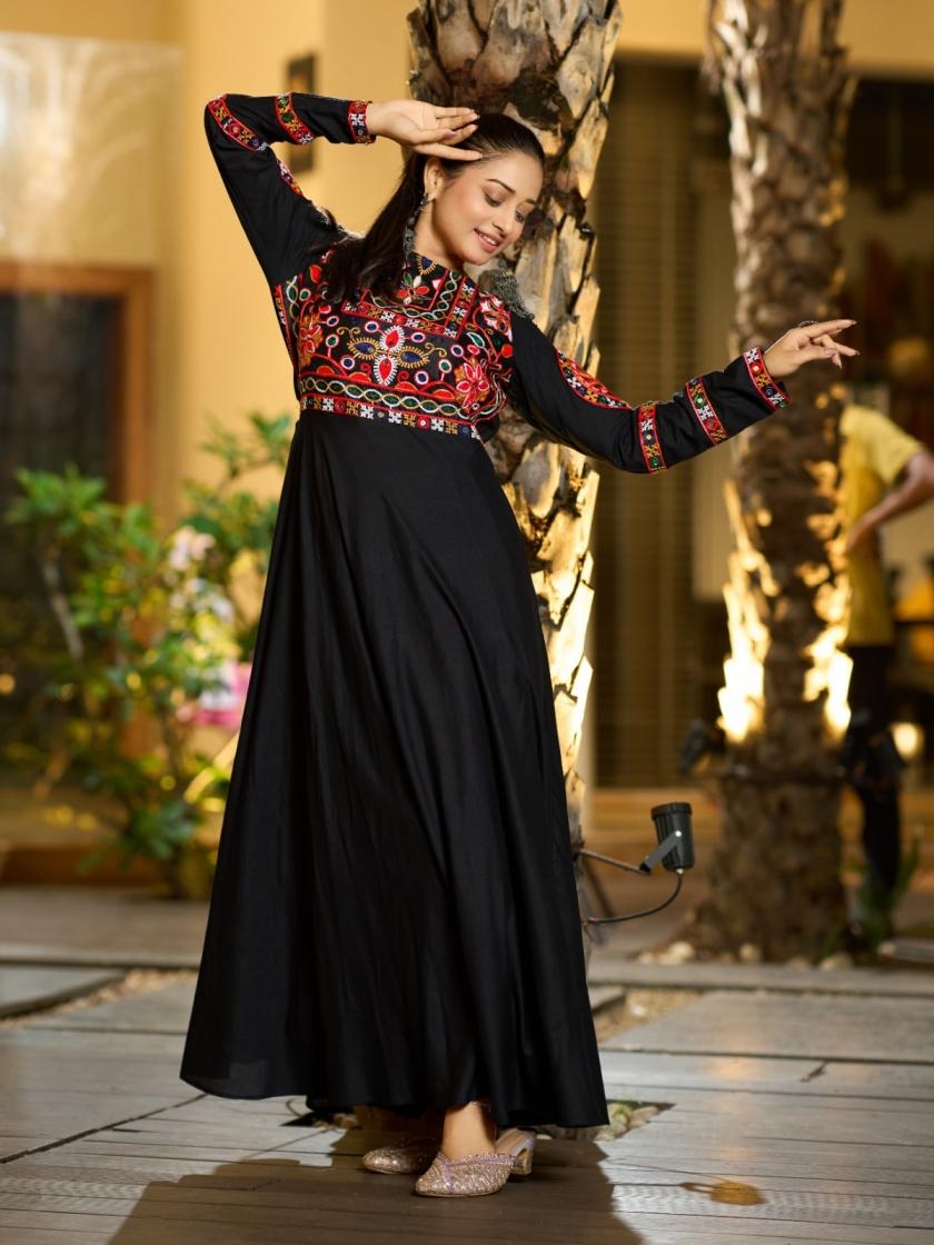 PR 9STAR FASHION NAVRATRI RAYON WITH THREAD WORK & MIRROR WORK  KURTI